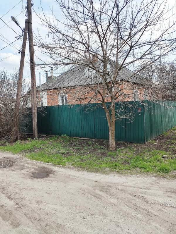 House for sale. 4 rooms, 71 m². Luy Pastera, Kharkiv. 