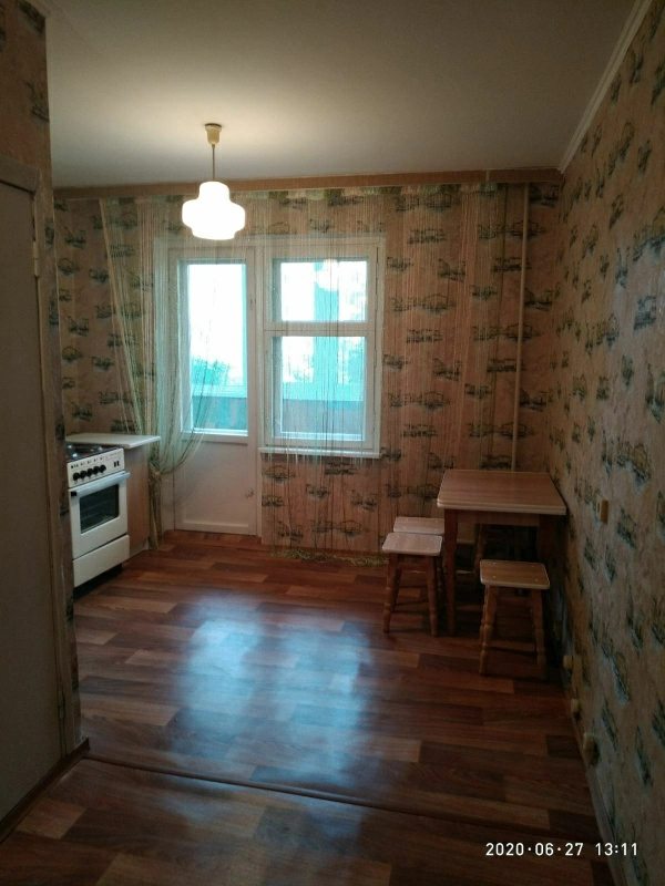 Apartment for rent. 2 rooms, 57 m², 4th floor/16 floors. 9, Uzhviy Natali 9, Kyiv. 