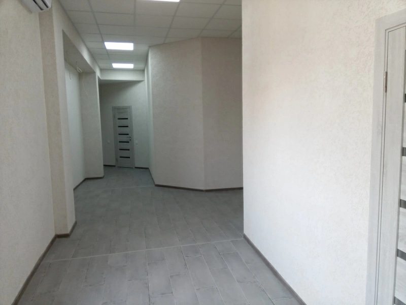 Office for sale. 1000 m², 3rd floor. 9, Boryspilska 9, Kyiv. 