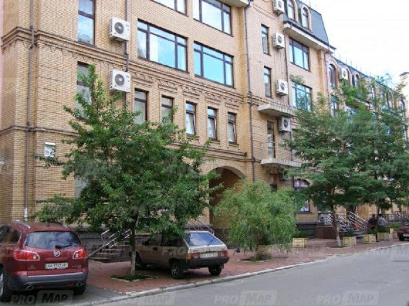 Здам офіс. 3 rooms, 100 m². 39, Хорива 39, Київ. 