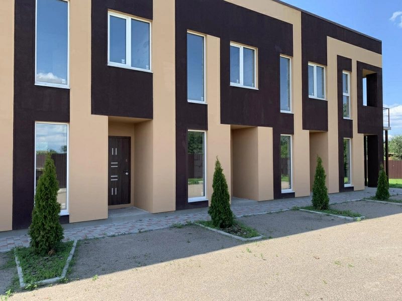 Продаж будинку. 3 rooms, 60 m², 2 floors. 34, Калинина, Бориспіль. 