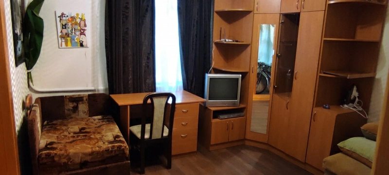 Продаж квартири. 1 room, 24 m², 1st floor/2 floors. 6, Старицкого, Харків. 