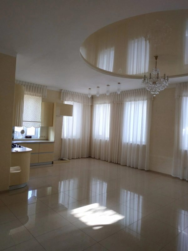 House for sale. 3 rooms, 48 m², 2 floors. 78, Obylnaya, Odesa. 
