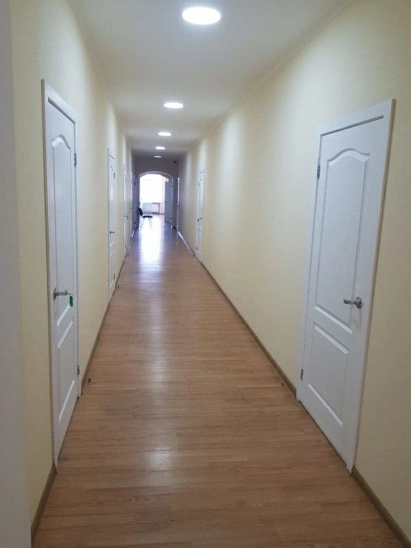 Office for sale. 14 rooms, 459 m², 4th floor/4 floors. 32, Mechnykova, Odesa. 