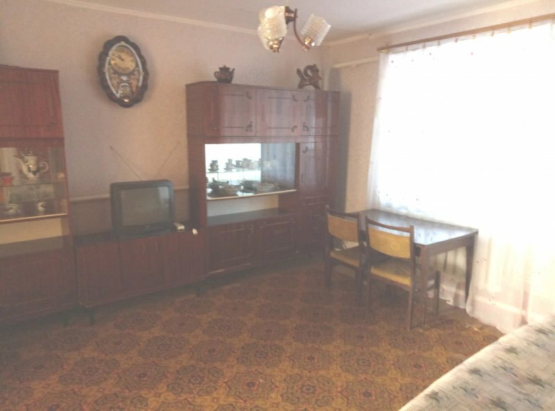 Apartment for rent. 3 rooms, 65 m², 2nd floor/4 floors. 6, Shkolnaya, Sumy. 