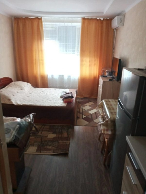 Entire place for rent. 1 room, 20 m², 5th floor/5 floors. 7, Horkoho, Serhiyivka. 