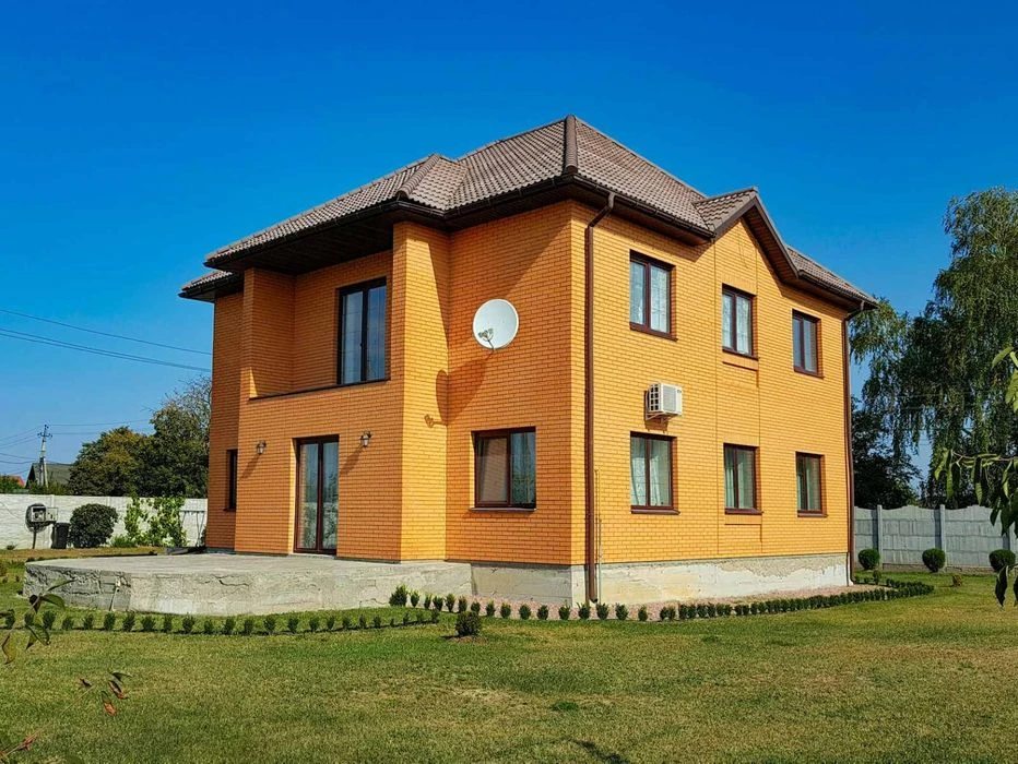 House for sale. 5 rooms, 240 m², 2 floors. Vyshhorodskyy, Starye Petrovtsy. 