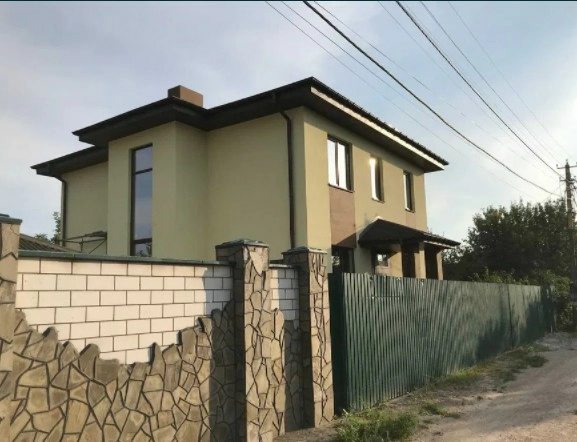 House for sale. 4 rooms, 170 m², 2 floors. Sadova, Kyiv. 