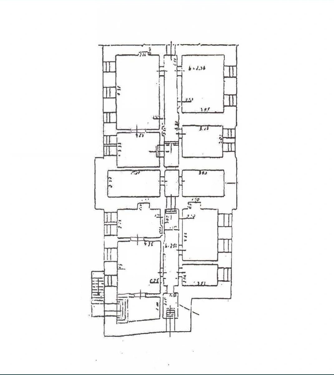 Продам офіс 196 m², 1 пов./3 поверхи. Старопортофранковская ул., Одеса. 