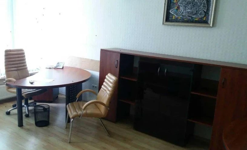 Продам офіс. 170 m², 3rd floor/5 floors. 89, Малая Арнаутская ул., Одеса. 