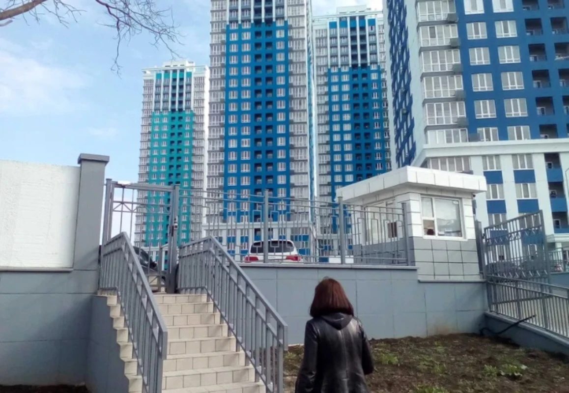 Продам офіс 101 m², 1 пов./25 поверхів. 135, Толбухина ул., Одеса. 