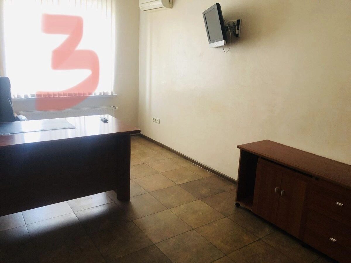 Office for sale. 130 m², 1st floor. Mechnykova , Odesa. 