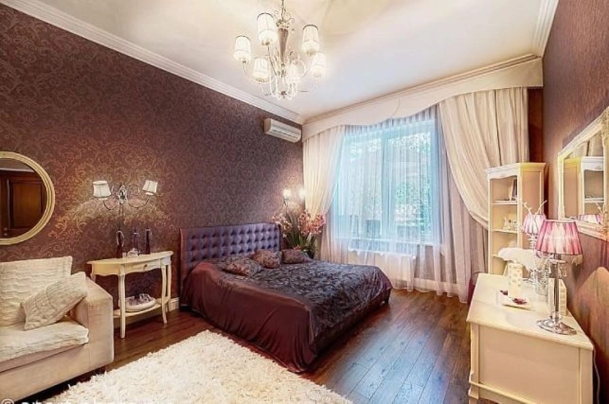Продаж будинку. 360 m², 2 floors. Флоринская ул., Одеса. 