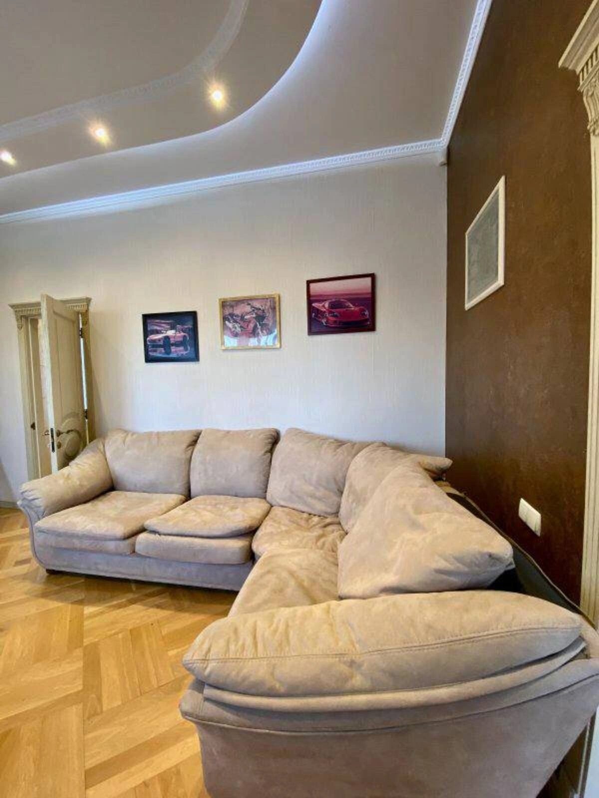 House for sale 389 m², 2 floors. Polunychnyy prov., Odesa. 