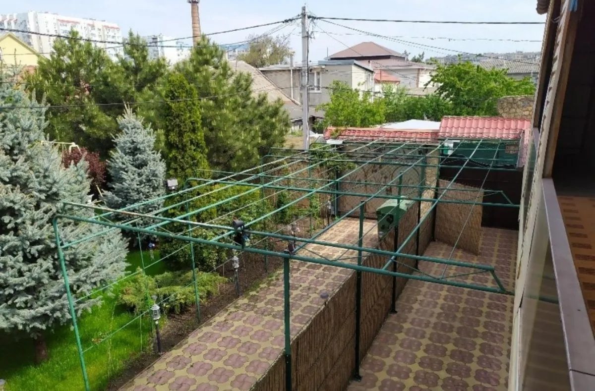 Продаж будинку 250 m², 2 поверхи. Глиняная ул., Одеса. 