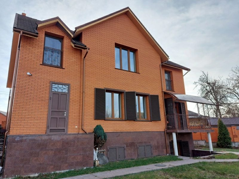 House for sale. 7 rooms, 295 m², 3 floors. Grebinky, Kyiv. 