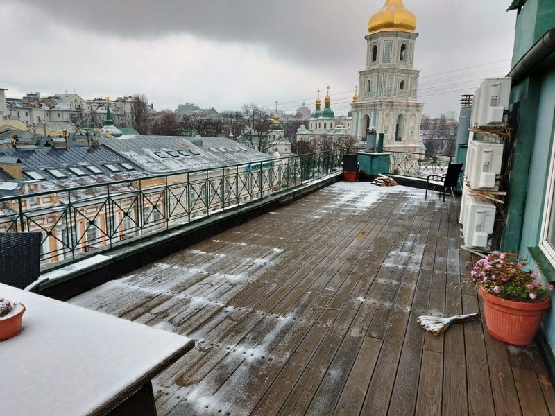Multi-level apartment for sale. 5 rooms, 285 m², 4th floor/5 floors. 18, Sofijivska 18, Kyiv. 