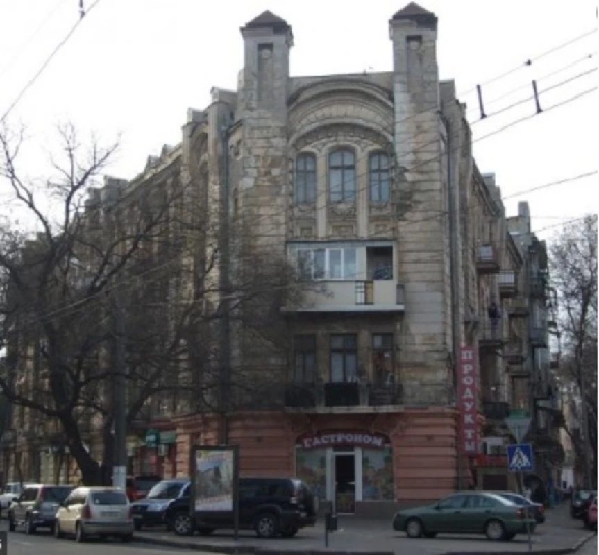 Продам рекреационную недвижимость 130 m², 4 поверхи. 54, Кузнечная ул., Одеса. 