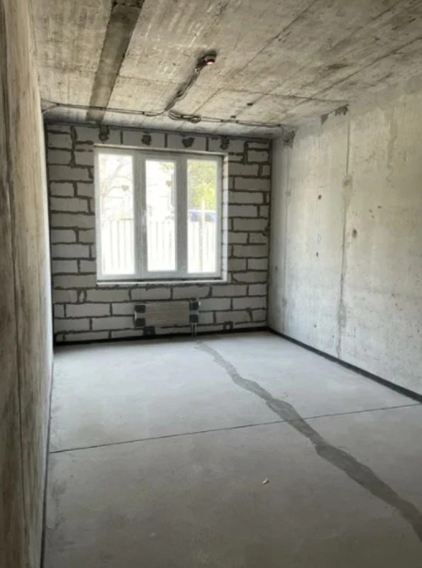 Продам нерухомість під комерцію 91 m², 1 пов./24 поверхи. 19, Гагарина пр., Одеса. 