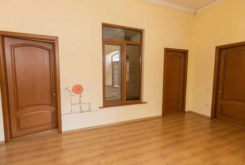 Office for sale. 401 m², 3rd floor/3 floors. 45, Troytskaya ul., Odesa. 
