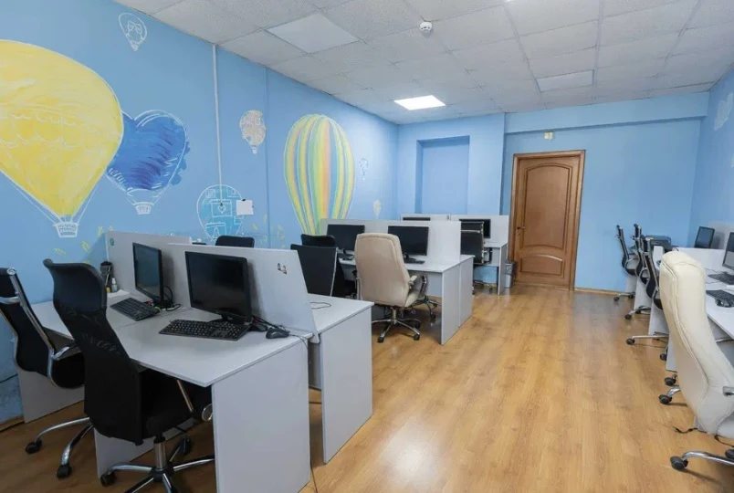 Office for sale. 401 m², 3rd floor/3 floors. 45, Troytskaya ul., Odesa. 