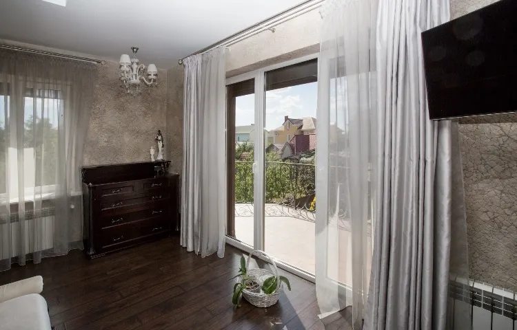 House for sale 295 m², 3 floors. Ukrayinska vul., Lesky. 