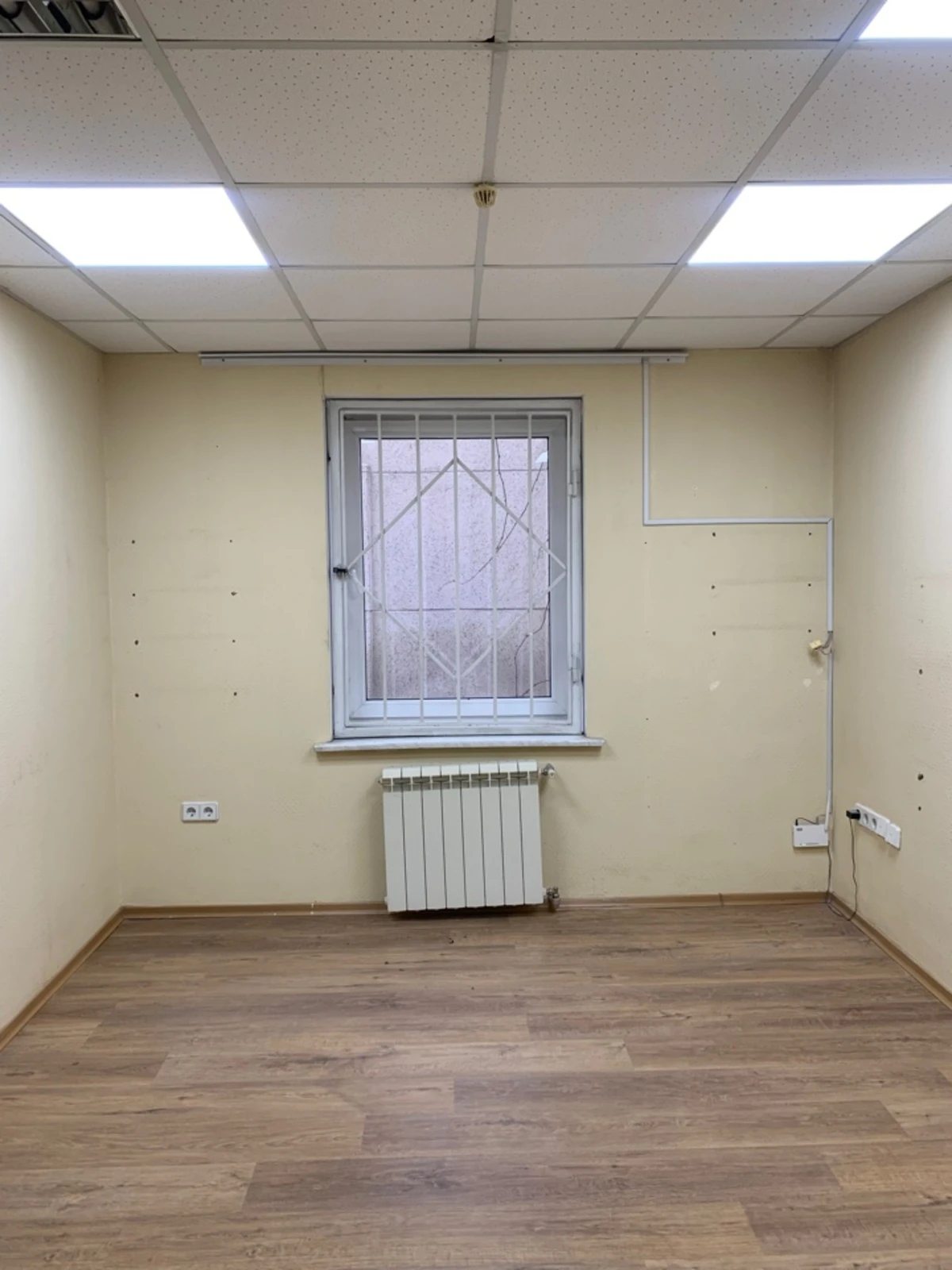Продам нерухомість під комерцію. 80 m², 1st floor/3 floors. 49, Большая Арнаутская ул., Одеса. 