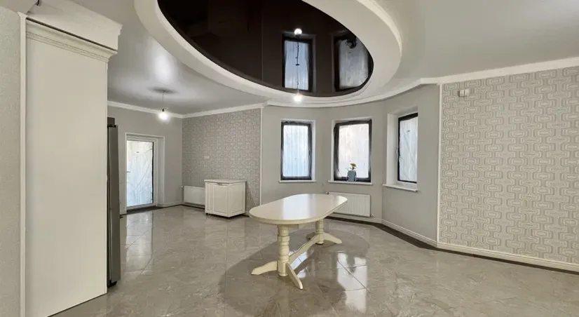 Продаж будинку 316 m², 2 поверхи. Київський район, Одеса. 