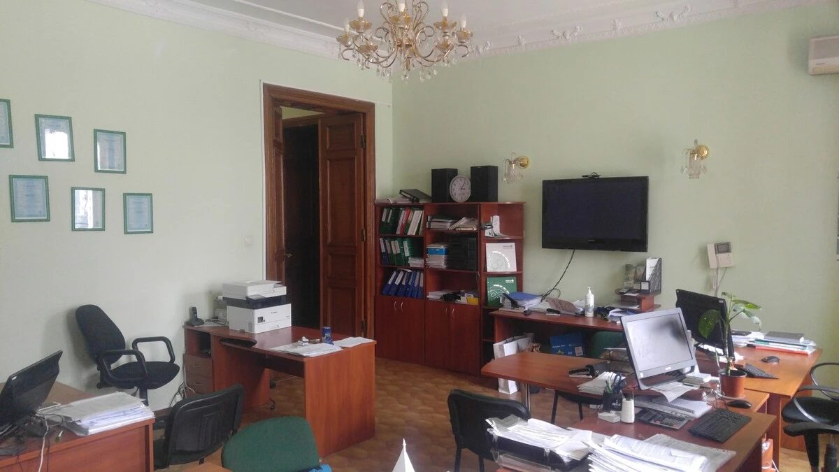 Office for sale. 124 m², 1st floor/2 floors. Vorontsovskyy per., Odesa. 