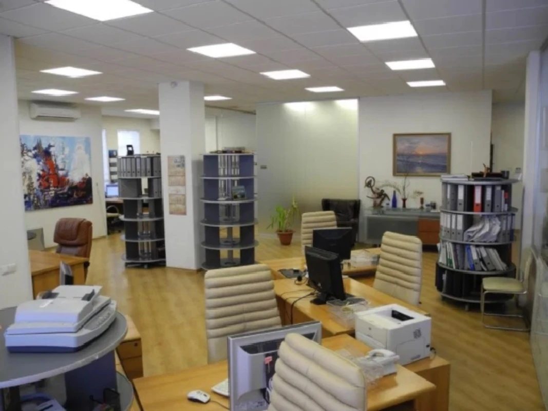 Продам офіс. 300 m², 1st floor/6 floors. Мукачевский пер., Одеса. 