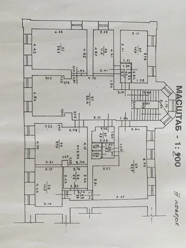 Продам офіс 1000 m², 1 пов./4 поверхи. Базарная ул., Одеса. 