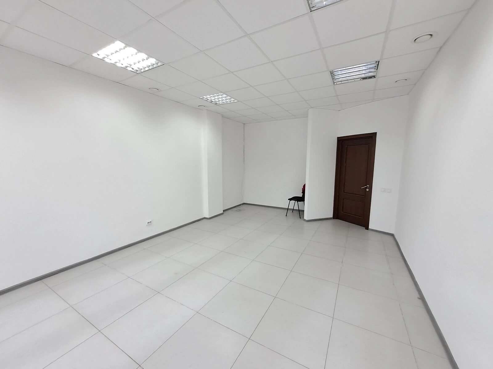 Продам офіс. 32 m², 3rd floor/8 floors. Шевченка Т. б-р, Тернопіль. 