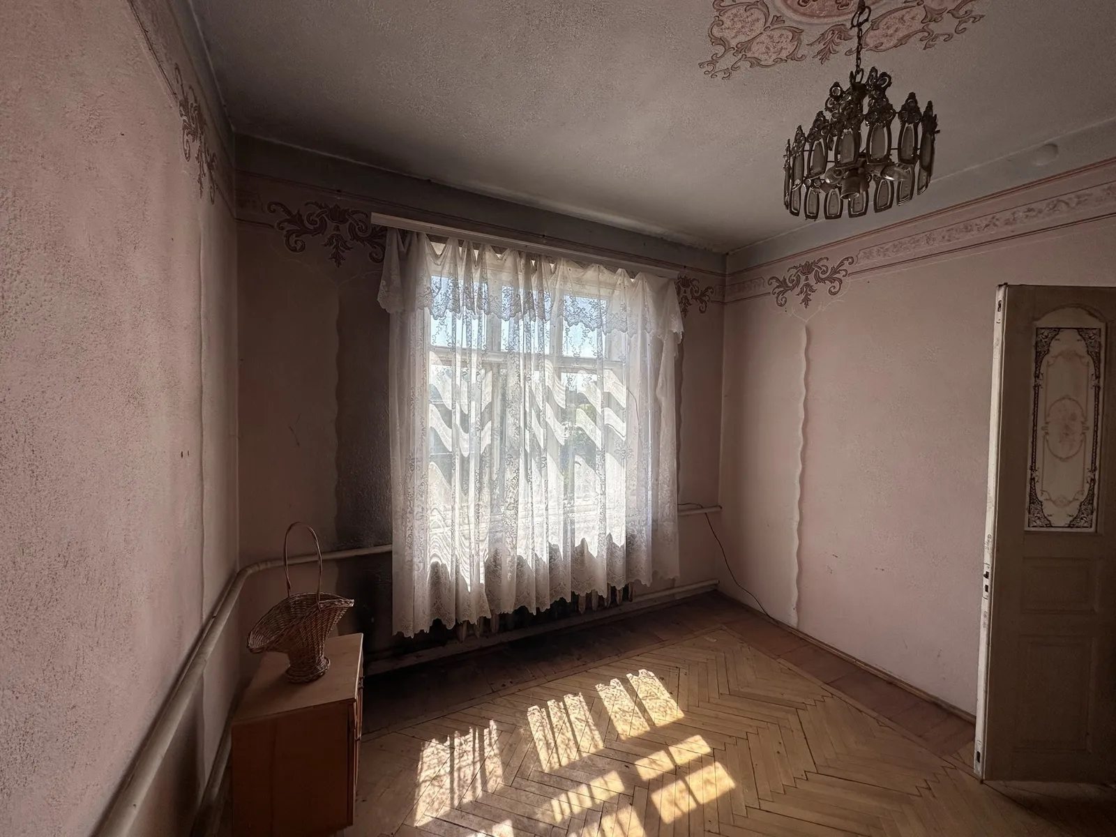 House for sale. 152 m², 1 floor. Ukrayiny , Pidvolochysk. 