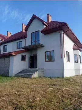 House for sale. 4 rooms, 204 m², 2 floors. Zashkiv. 
