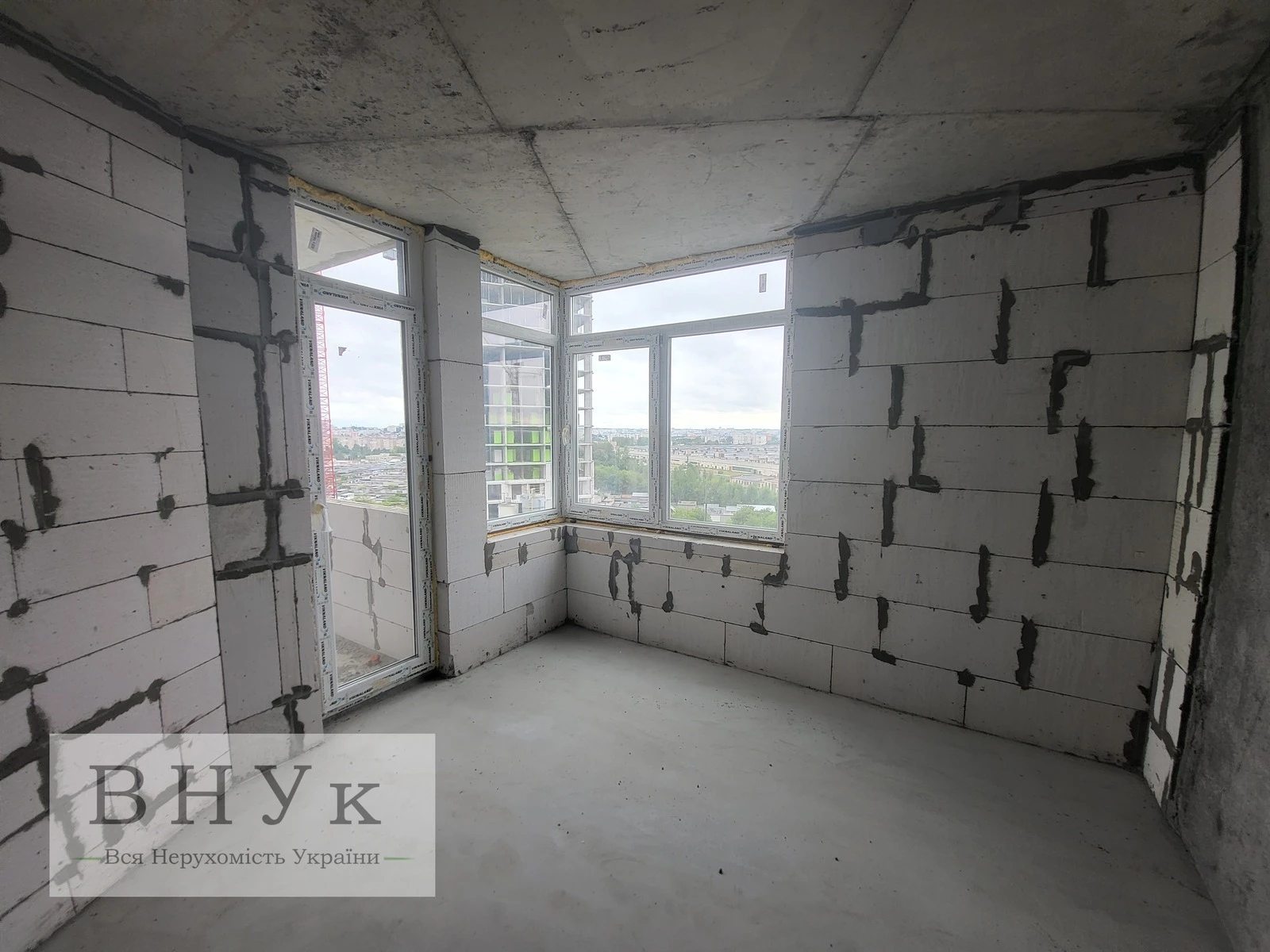 Apartments for sale. 1 room, 35 m², 5th floor/11 floors. Smakuly , Ternopil. 
