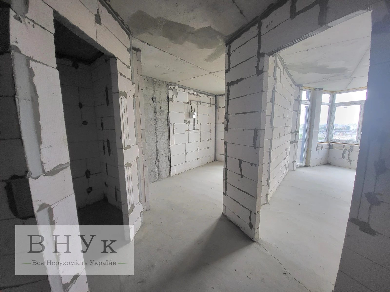 Продаж квартири. 1 room, 35 m², 5th floor/11 floors. Смакули , Тернопіль. 