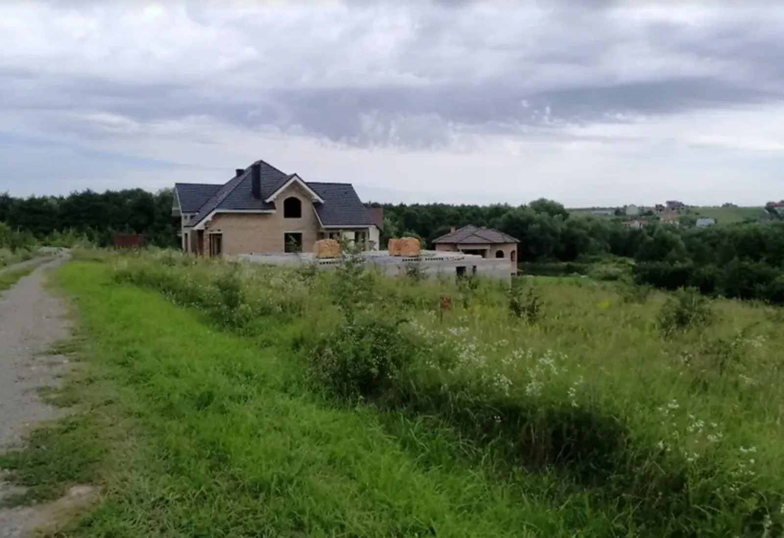 Land for sale for residential construction. Sonyachnyy, Baykovtsy. 