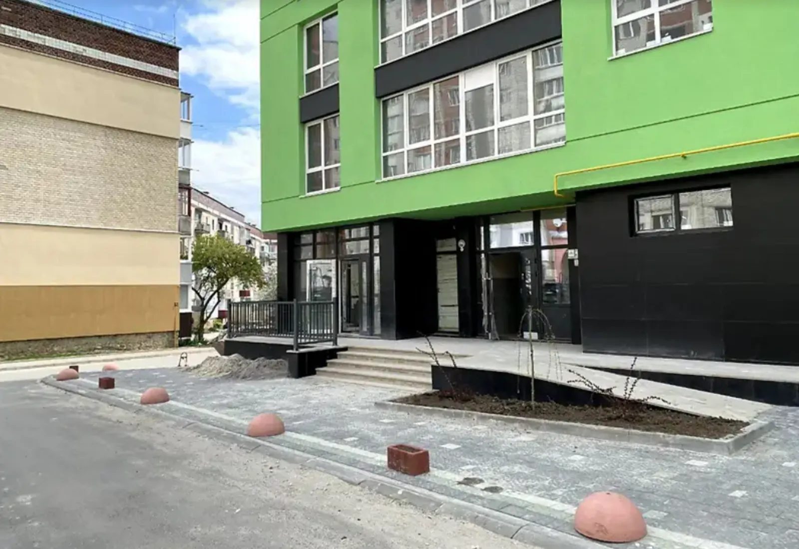 Продам нерухомість під комерцію. 112 m², 1st floor/10 floors. Бам, Тернопіль. 