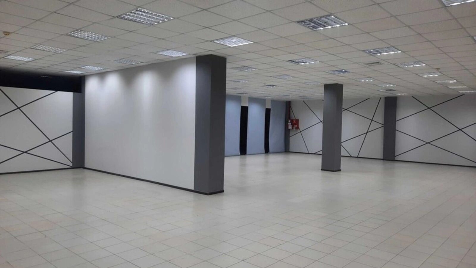 Commercial space for sale. 220 m², 2nd floor/2 floors. Druzhba, Ternopil. 