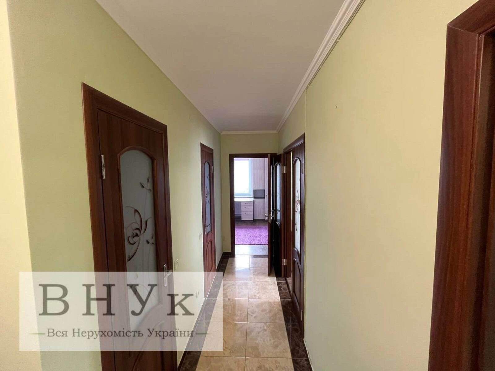 Apartments for sale 2 rooms, 62 m², 3rd fl./10 floors. 5, Troleybusna vul., Ternopil. 