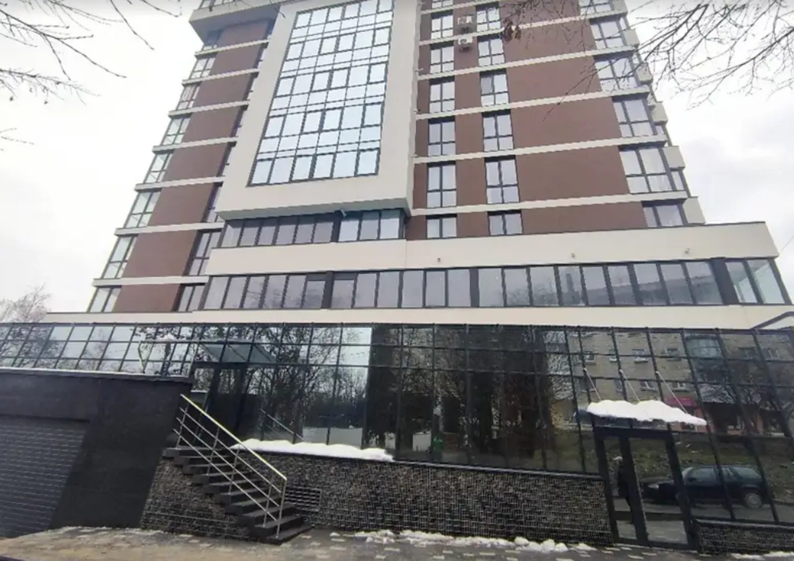 Commercial space for sale. 158 m², 1st floor/11 floors. Myru vul., Ternopil. 