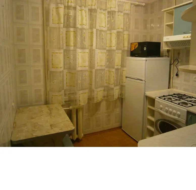 Сдам квартиру. 3 rooms, 60 m², 8th floor/9 floors. 3, Миропольская 3, Киев. 