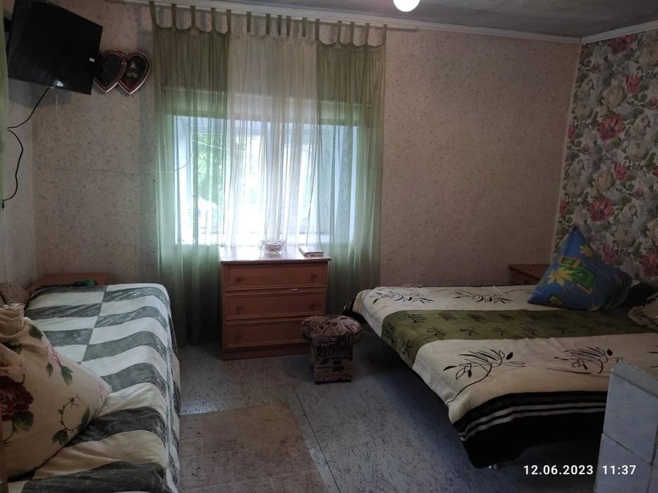 House for sale. 6 rooms, 100 m², 1 floor. Bilolissya. 