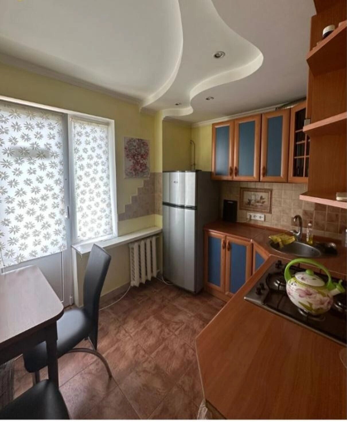 Apartments for sale 1 room, 32 m², 6th fl./9 floors. 37, Koroleva Akademyka , Odesa. 