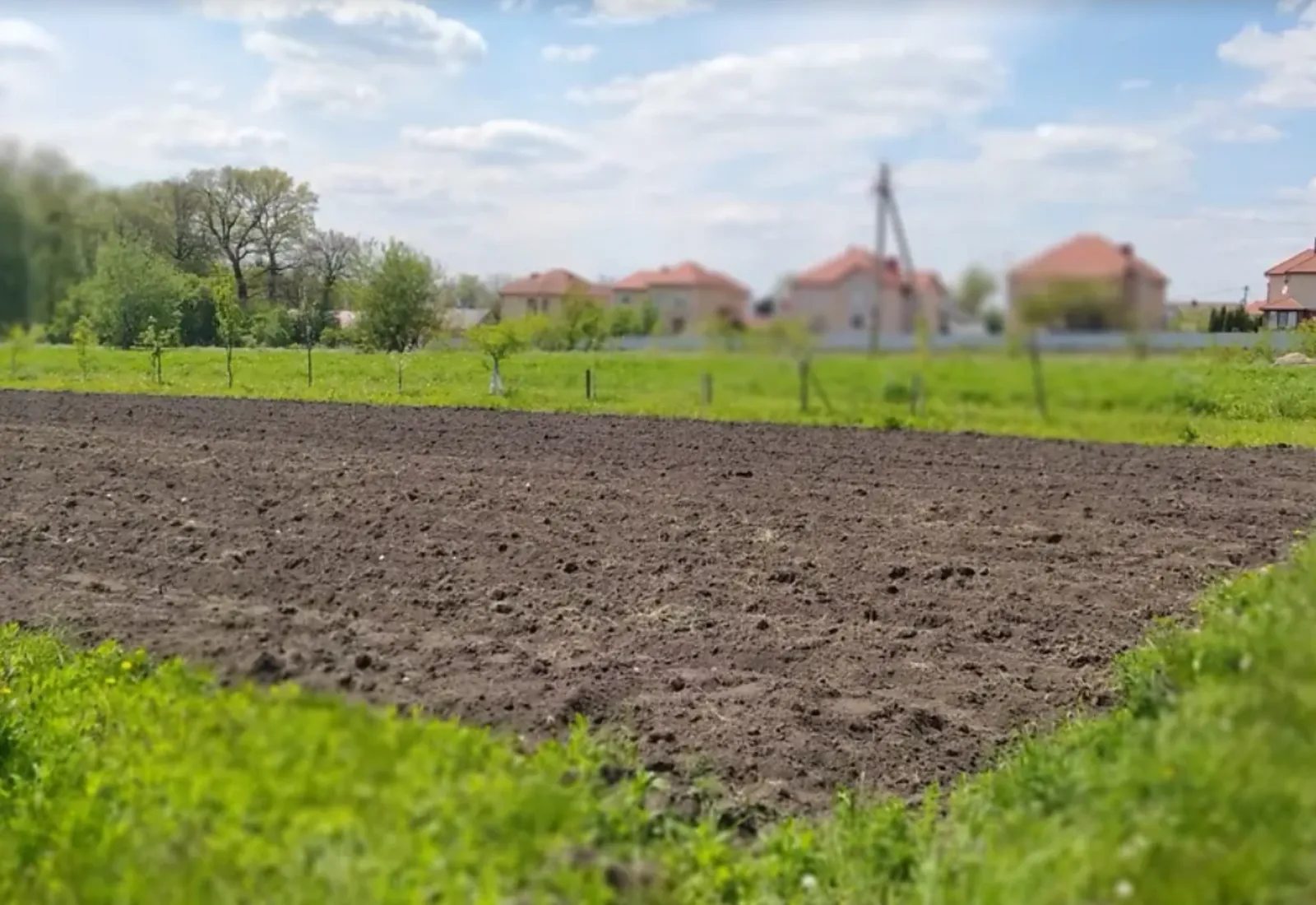 Продаж землі під житлову забудову. Великие Гаи. 