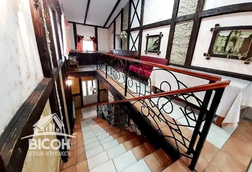 Recreational property for sale. 569 m², 2nd floor/4 floors. Velykaya Berezovytsa. 