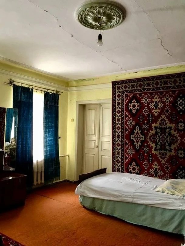 House for sale. 5 rooms, 176 m², 1 floor. Velyka Balka. 