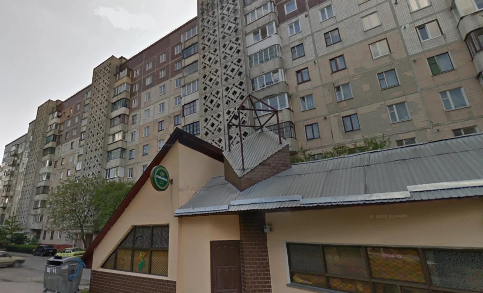 Apartments for sale. 4 rooms, 83 m², 5th floor/9 floors. Bam, Ternopil. 