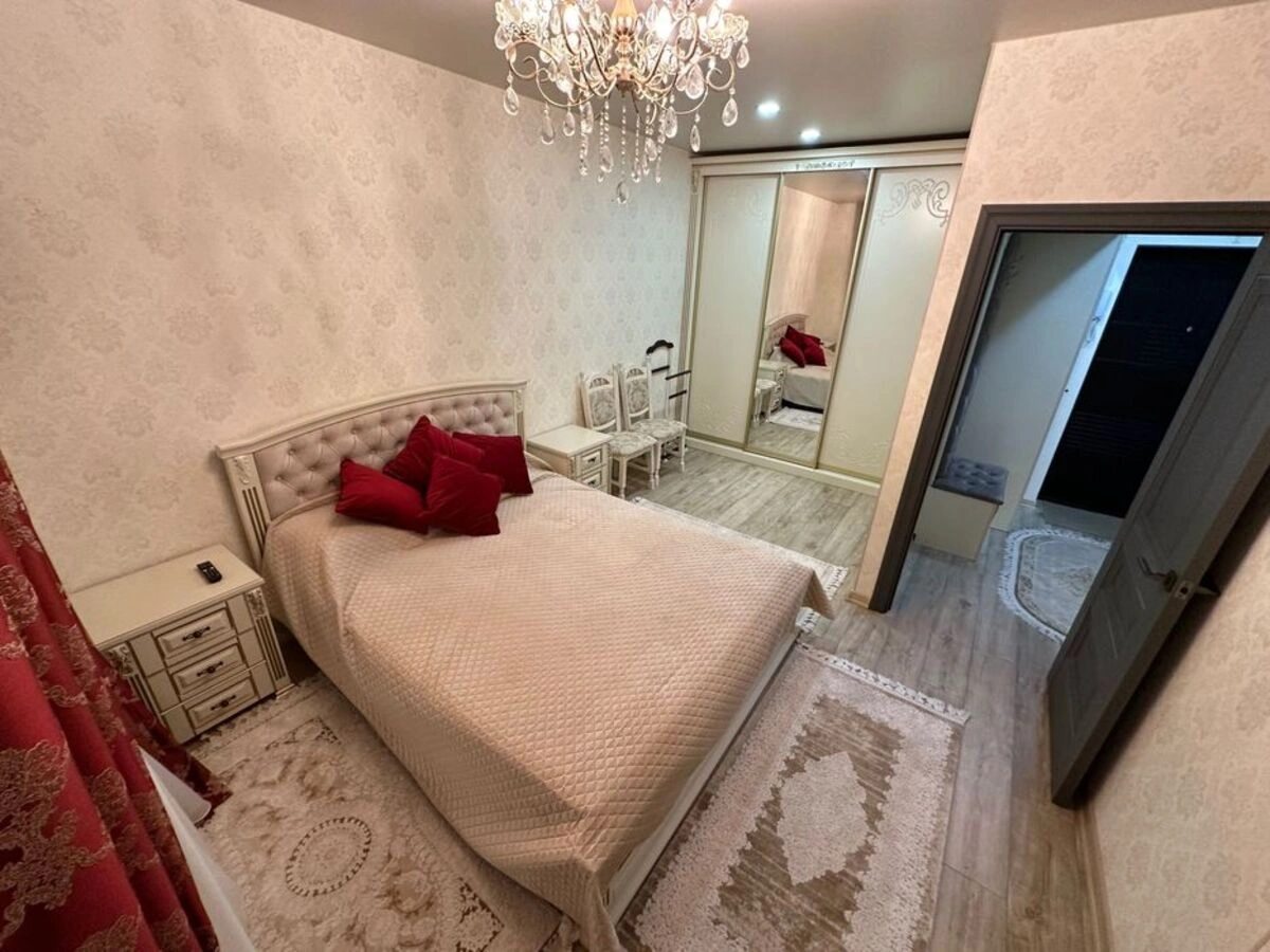 Apartments for sale. 1 room, 37 m², 10th floor/10 floors. 2, Vesnyanyy , Vyshneve. 