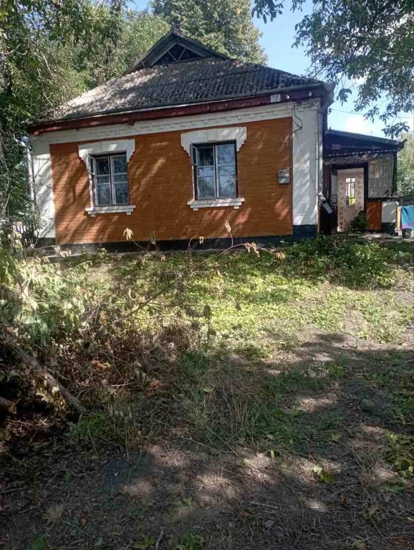 House for sale. 4 rooms, 57 m², 1 floor. Yurkivka. 